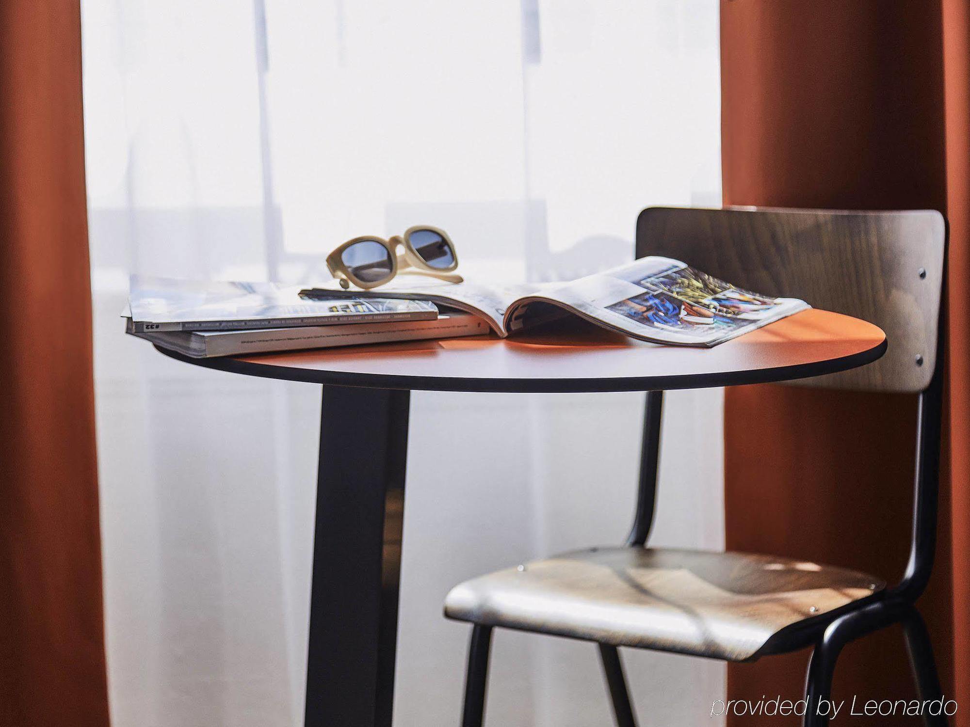 Ibis Styles Hyeres Rooftop & Spa Exterior foto