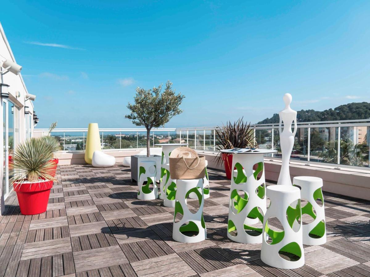Ibis Styles Hyeres Rooftop & Spa Exterior foto